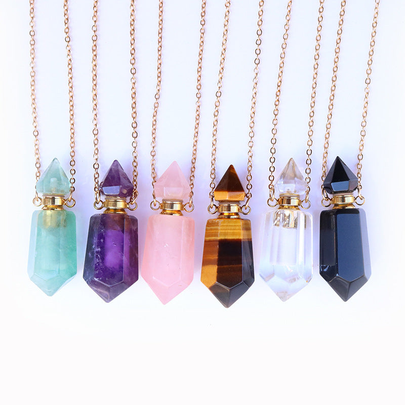 Pendentif chaîne bouteille de parfum en cristal naturel